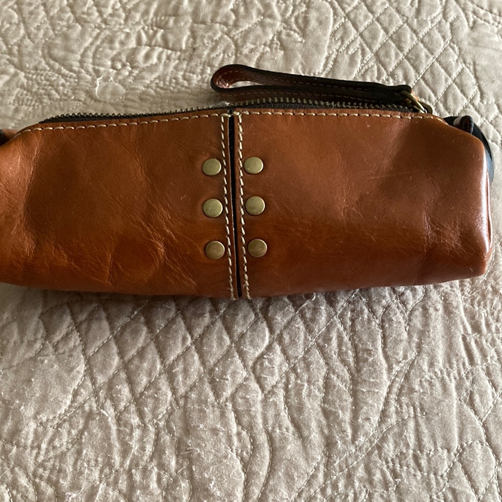 Patricia Nash leather Make up case/ wristlet